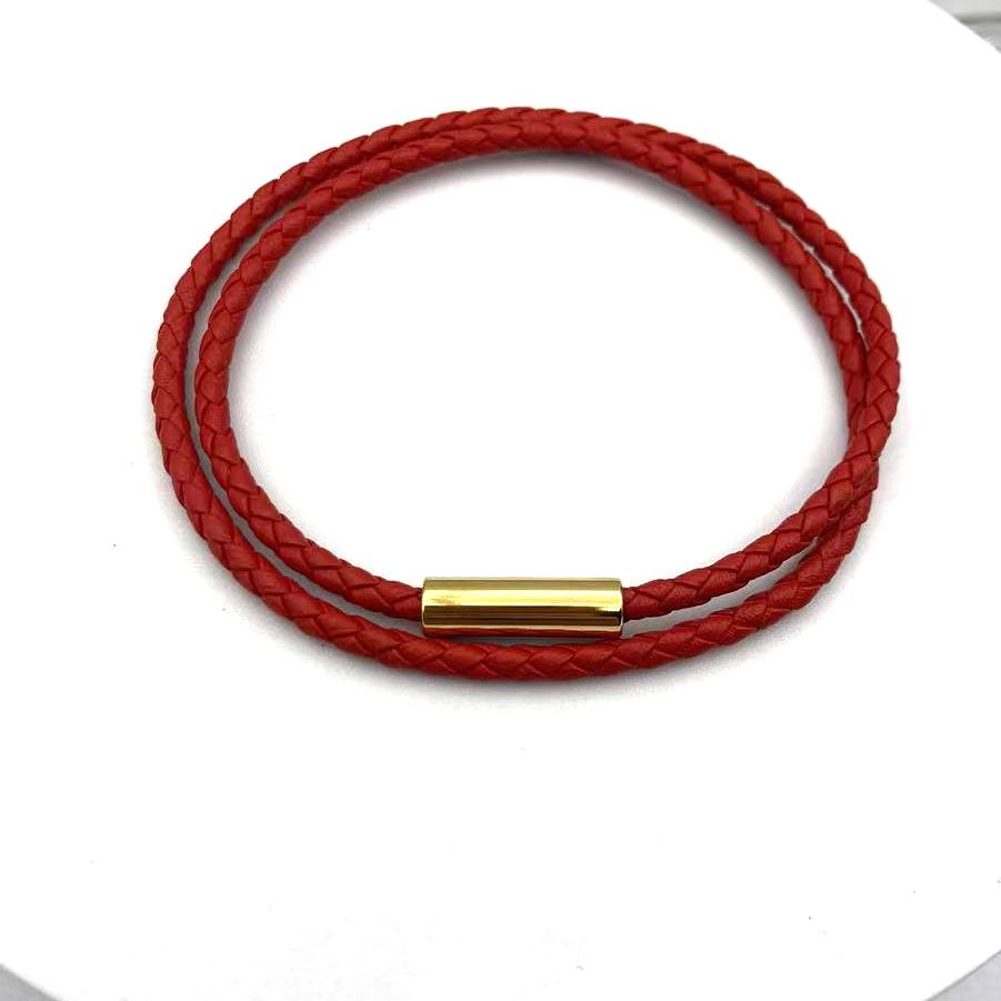 Customizable Birth Year Leather Rope Bracelet with Logo, Handmade Woven Double-Circle Design, Engraved Magnetic Buckle.