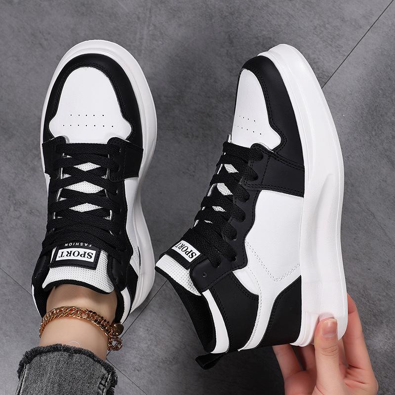 Korean Fashion Board Shoes Soft Sole Comfortable Casual Sports Single Shoes Lace-up Light Outdoor Flat Bottom