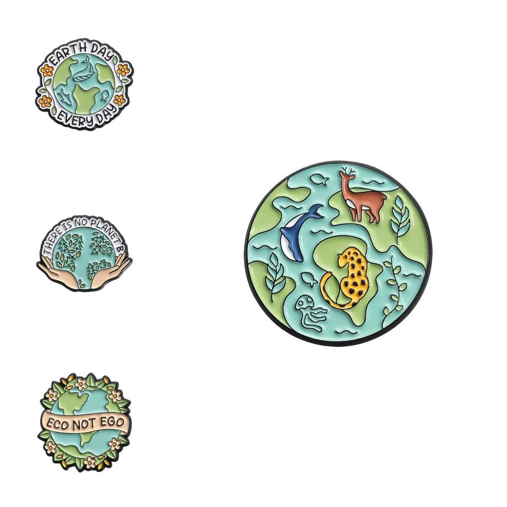 Ocean Eyecatching Green Brooch Fun Cartoon Design For Stylish Fashion Ecofriendly