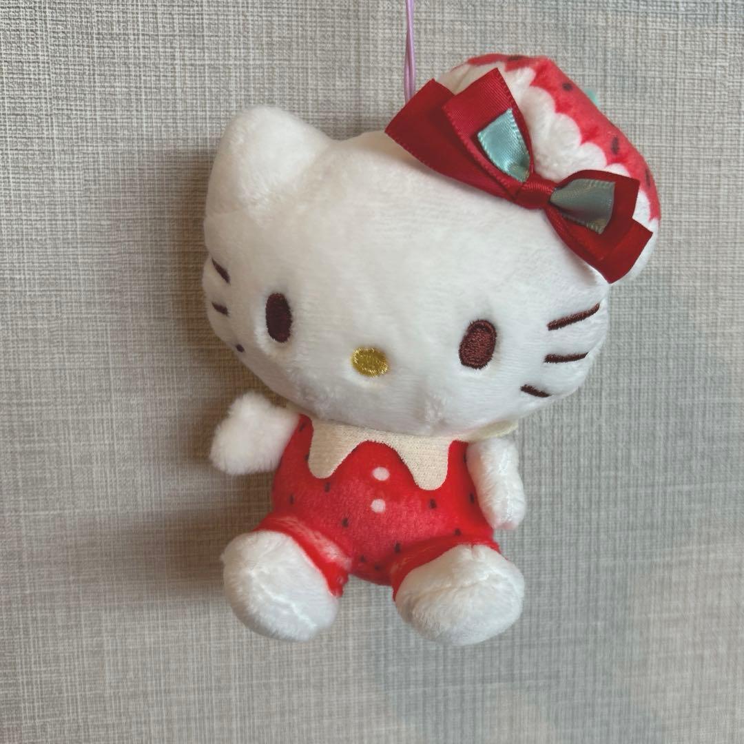 Sanrio Characters Strawberry Milk Melt Mascot Hello