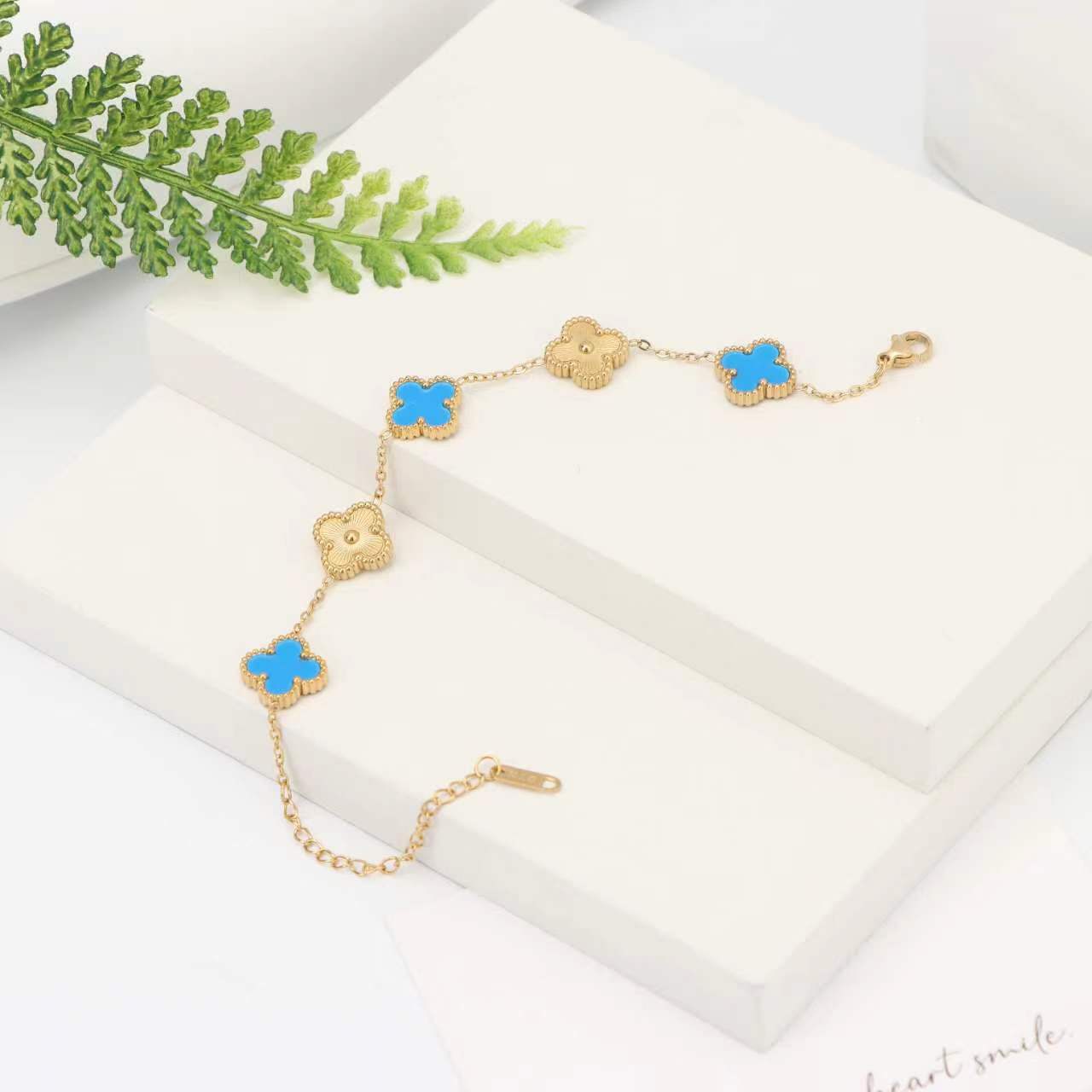 

Четырехлистный клевер, легкий роскошный дизайн, двухсторонний браслет из пяти цветов, 18-каратный золотой браслет с зажимом 18K синий
