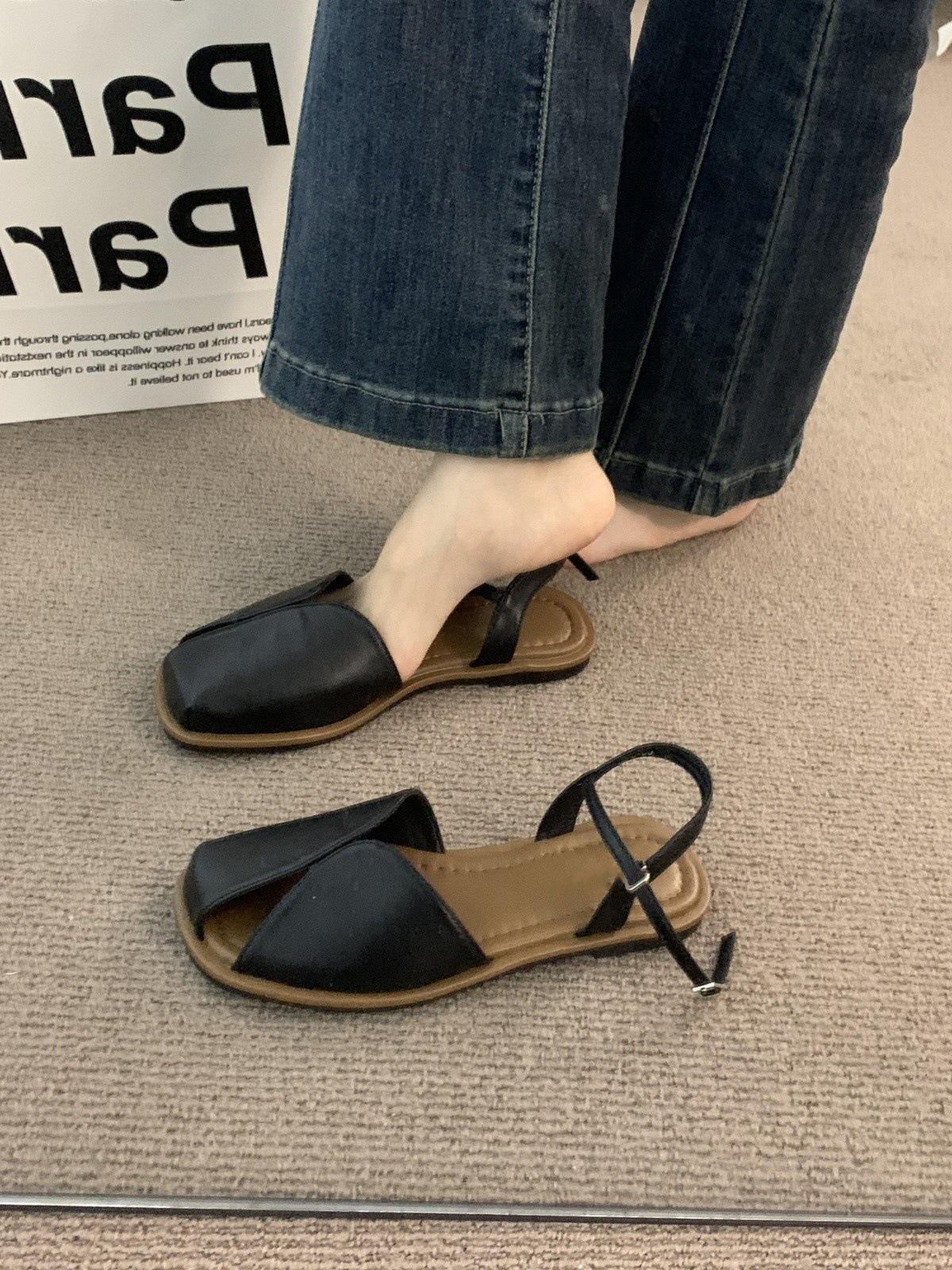 

Поздний вечерний ветер коричневые сандалии для путешествий с сумкой на голове женская одежда 2025 лето французская ретро фея Мэри Джейн римские туфли 40 чёрный