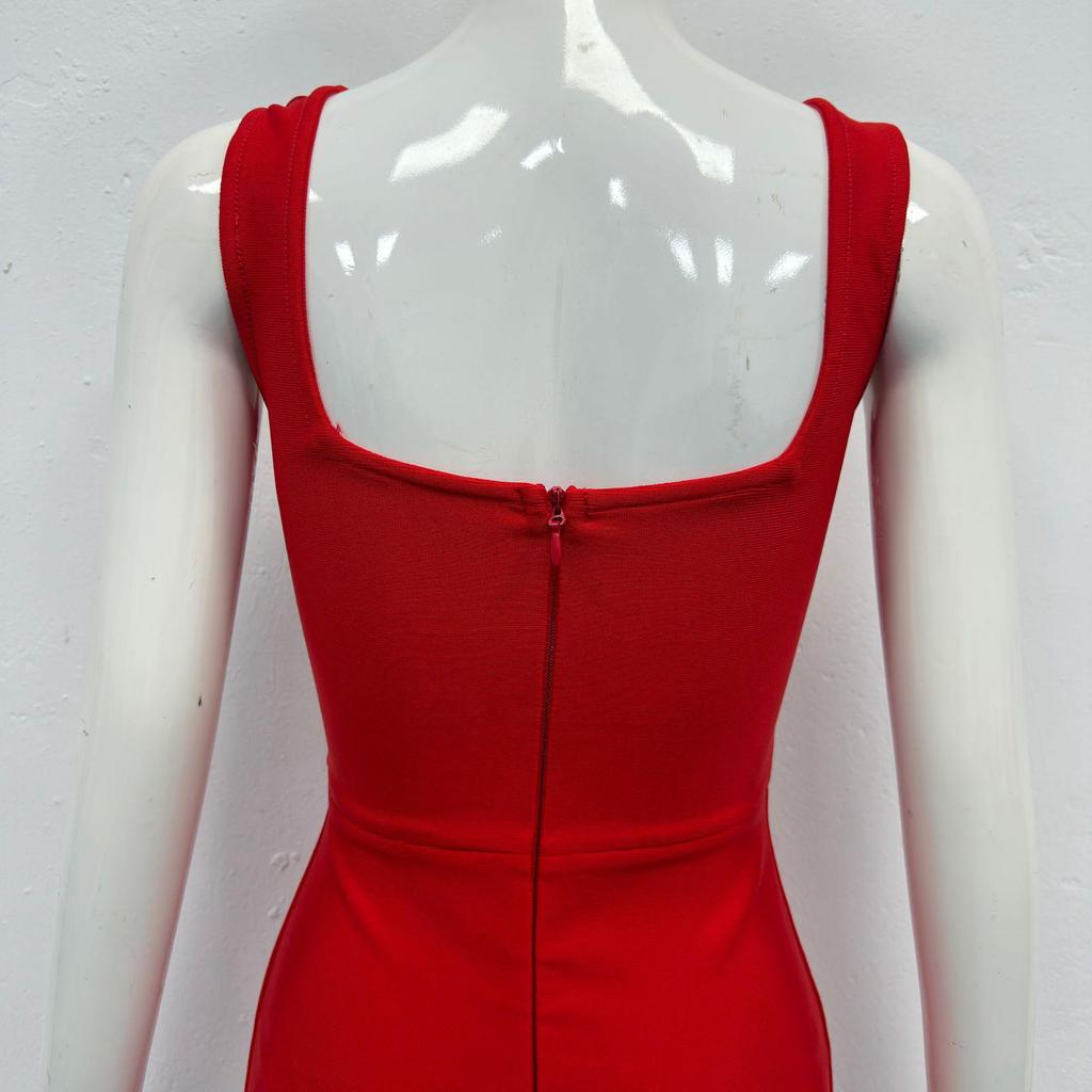 Elegante Vestido de Noite Bandage Quadrado com Alças Finas e Contas