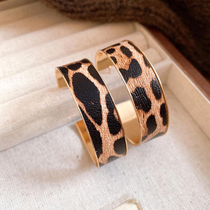 High-End Retro Leopard Print Herzohrringe - Silber Stecker Nische Maillard Stil für Damen