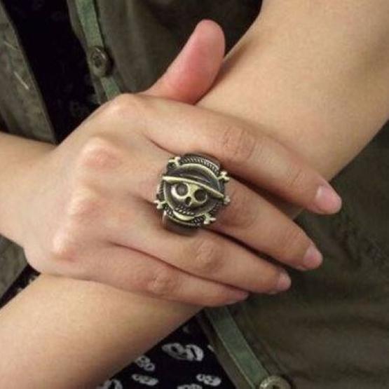 Luffy Franky Robin Pirate Japan Cartoon Animation Kid Finger Ring Watch Quartz Straw Hat Jewelry Gift Adjustable Silver Bronze Copper