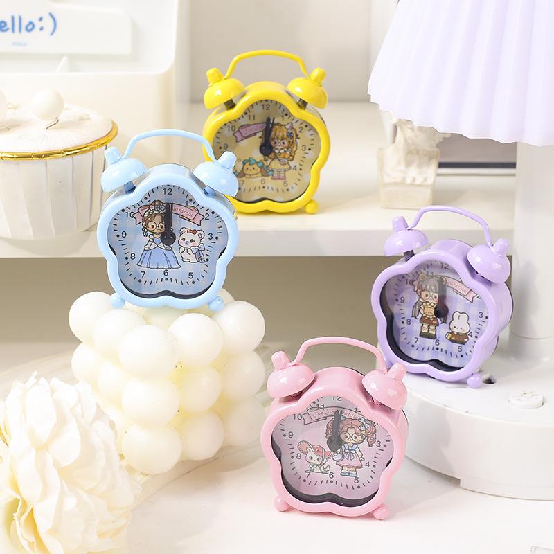 Mini floral wrought iron alarm clock Dopamine small chirp clock fun cute bedroom desktop creative small alarm clock