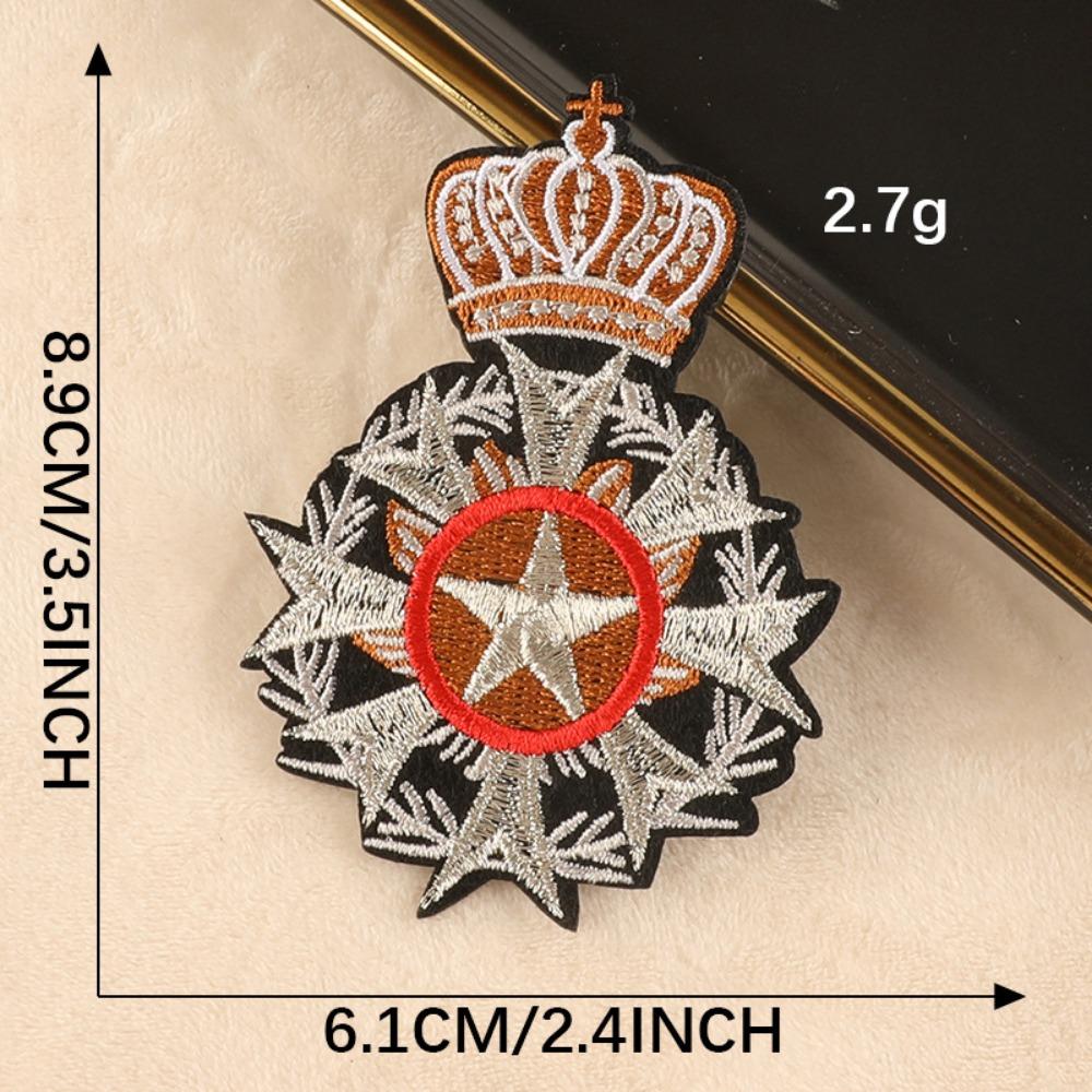 College style badge embroidery stickers, computer embroidery labels, chest badges, DIY clothing and hat patch stickers