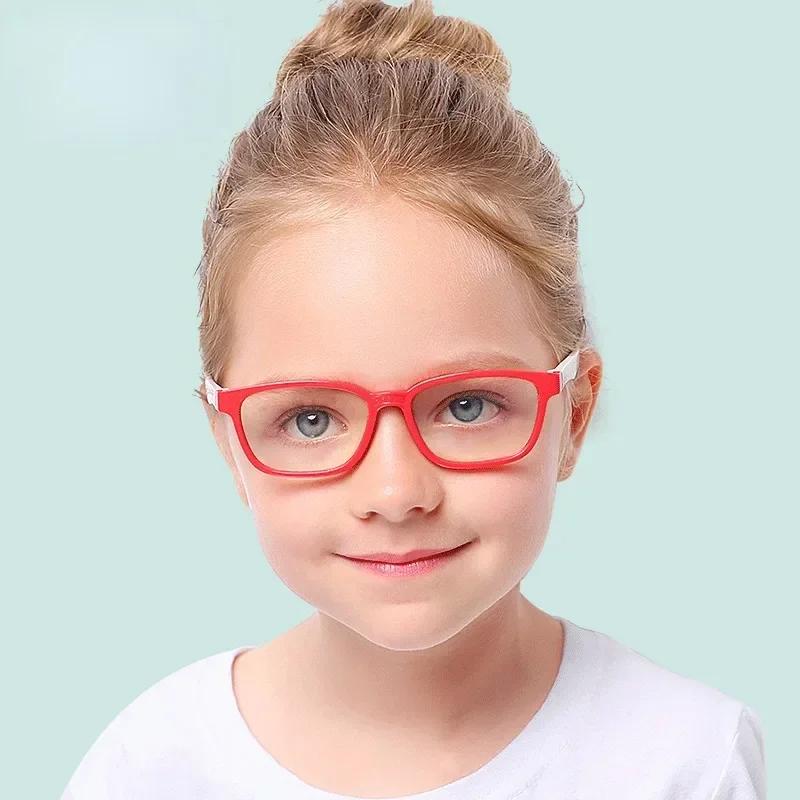 Blue Light Blocking Glasses for Kids UV Protection Age 3-12 Girls Boys Blue Light Glasses Anti Eyestrain