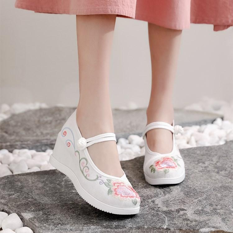 Fashion Chinese - Style Embroidered Wedge Mary Janes | Hanfu & Qipao - Friendly Daily Commute Ancient - Style Shoes