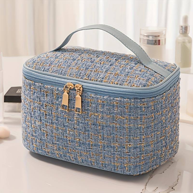 [Stylish Makeup Bag] Large Plaid Makeup Bag | Multi-Functional Travel Organizer with Rayon Lining, Polyester Material,Perfect Gift for Girlfriend,Wife
