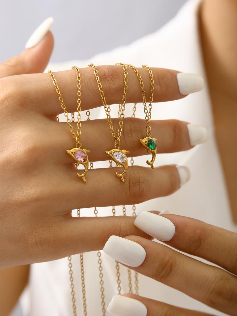 Summer Beach Series Elegant Fashion Simple Luxury Stainless Steel 18K Gold Plated With Zirconia Dolphin Pendant Necklace Female