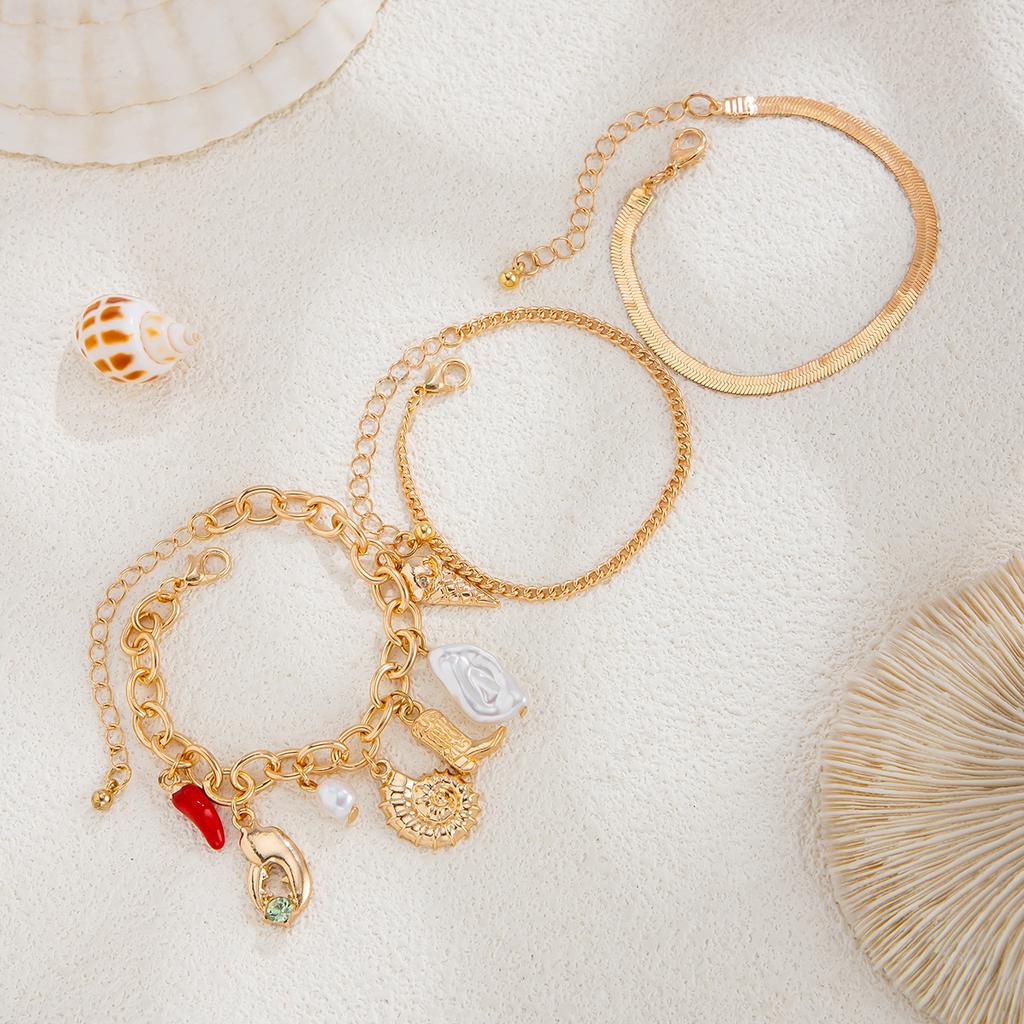 Holiday Style Metal Conch Crab Claw Pendant Bracelet, Creative Pepper Pearl Snake Bone Chain Bracelet