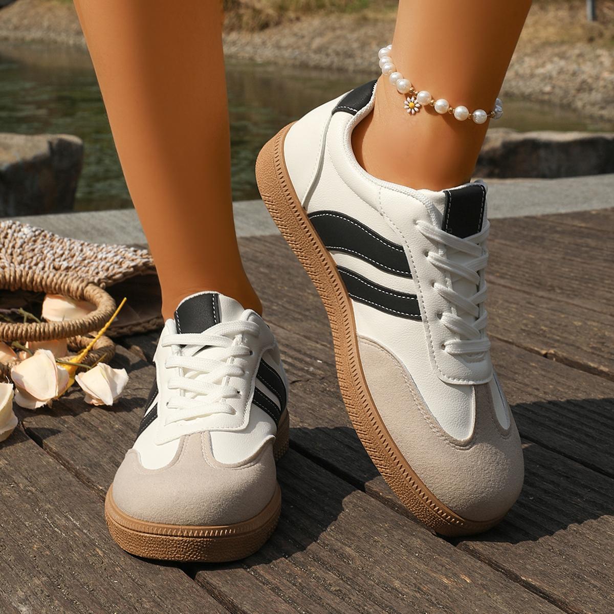 

Модные женские кроссовки Новая мода Весенний тренд Повседневные плоские кроссовки Женские Новая мода Комфорт Вулканизированные туфли на платформе для женщин 36 чёрный