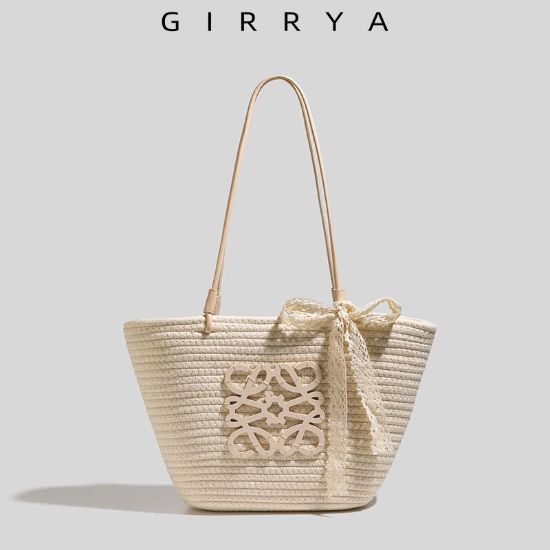 

Girrya Summer French style Seaside Vacation Straw Woven Bag Women 2025 New Large Capacity Tote Woven Beach Bag Rice Leucorrhea Silk Scarf