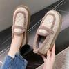 Trendige flache Baumwollschuhe 2024 Winter Neu Bequemes Splicing Design Sinn Luxuriöse Damen Baumwollschuhe Warm und Vielseitig