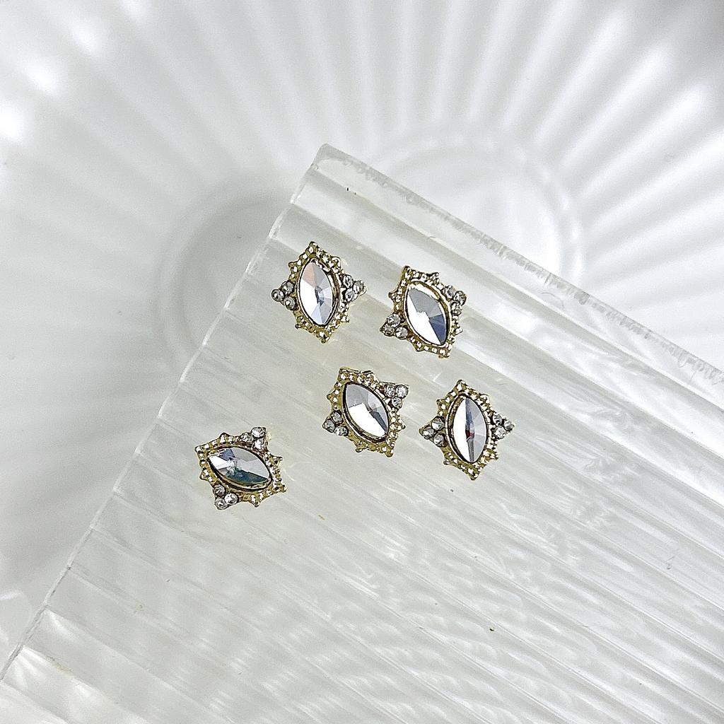 Xi Fei Hui Palace Alloy Nail Art Jewelry New Chinese-Style Explosive Flash Fertilizer Square Love Water Drop Diamond Palace Armor With Diamond