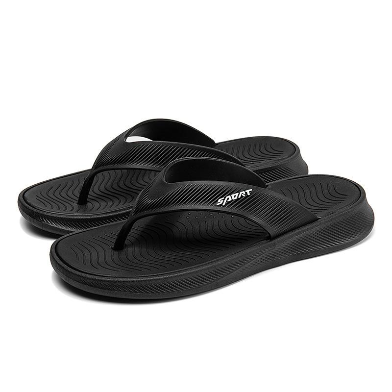 New Thick-soled Herded Anti-slip Outdoor Flip-flops and Casual Beach Shoes
