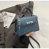 2026 Spring New Hand Carry Kelly Bag Women's Retro Shoulder Messenger Bag Fashion Small Square Bag