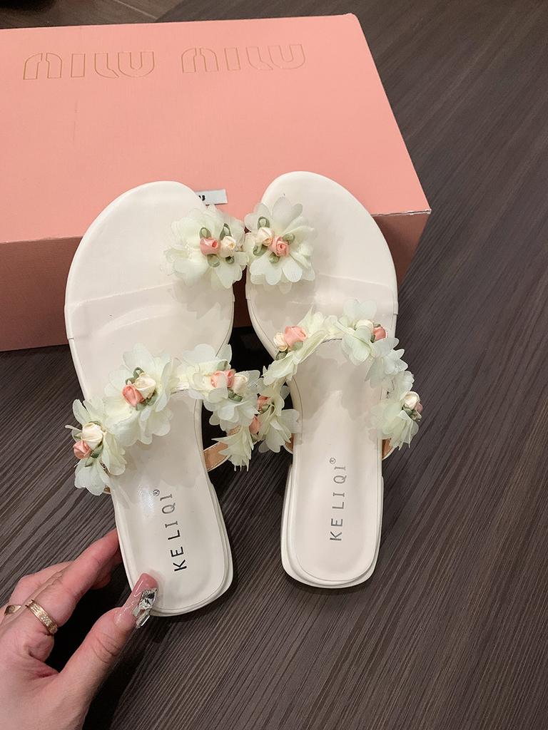 New Chinese style cool slippers fairy shoes outer wear 2025 summer with skirt flower temperament set toe sandals