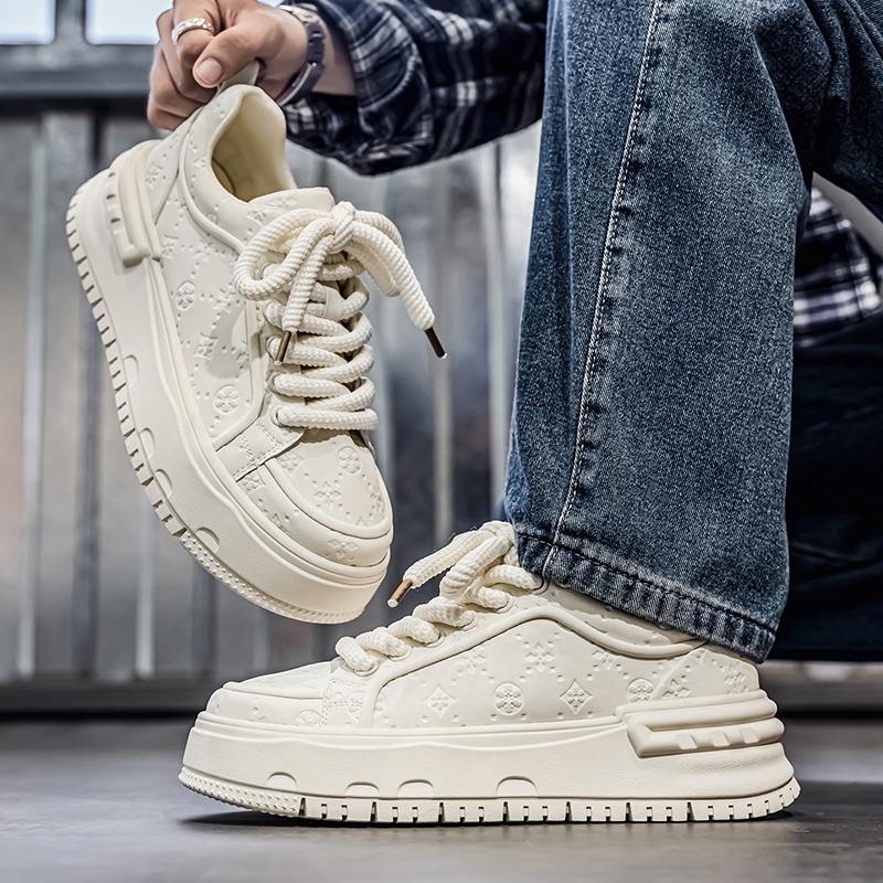 2026 Leisure Sports New Thick Soled Fashionable Trend Breathable Niche Design Versatile Low Top Men's Board Shoes