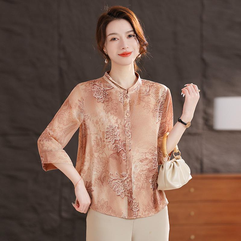 

Mom s Stylish Seven-Sleeve Summer Shirt - Age-Reducing Chinese Style Top for Middle-Aged & Elderly Women 4XL (135-145 lbs) оранжевый