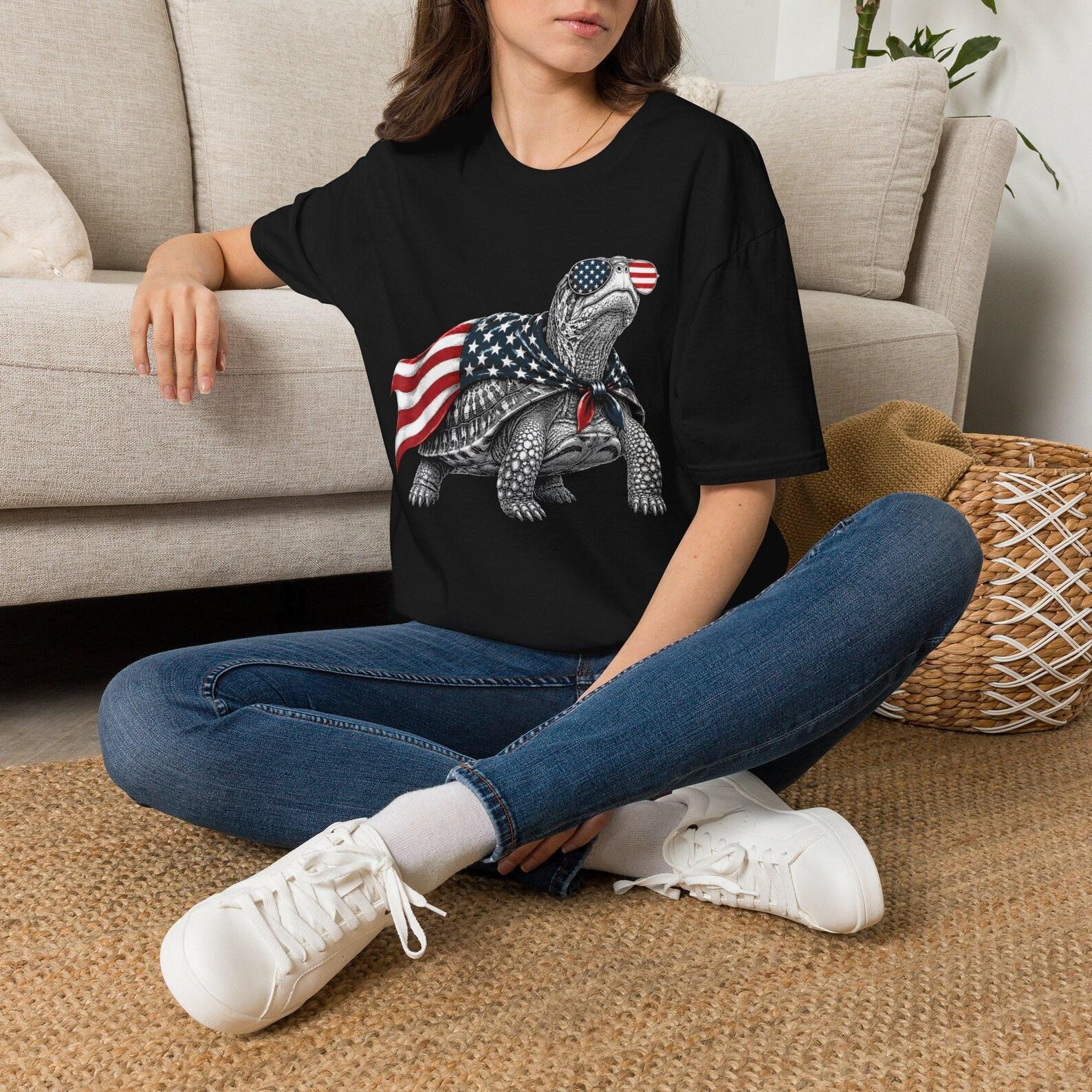 Eastern Box Turtle 4th of July T-Shirt; Patriotic American Flag Land Turtle Tee; Retro Sunglasses USA Independence Day Top L
