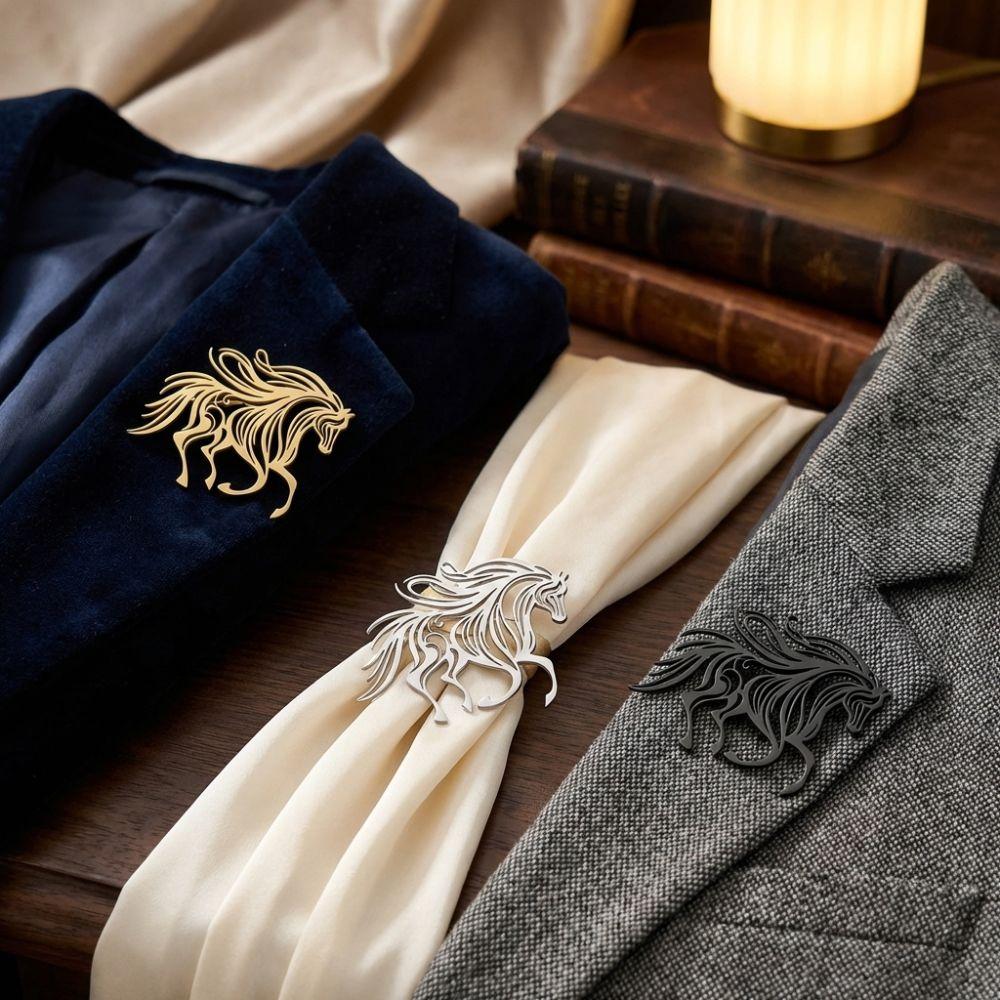 Luxury Vintage Pegasus Brooch Traditional Hollow Brooch Pins Alloy Lapel Pin Cultural Art