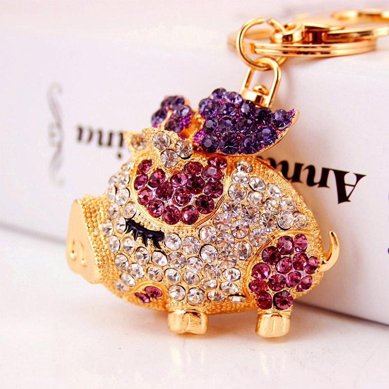 Diamond-Studded Zodiac Flying Pig Keychain - Cute Animal Car Accessory and Gift