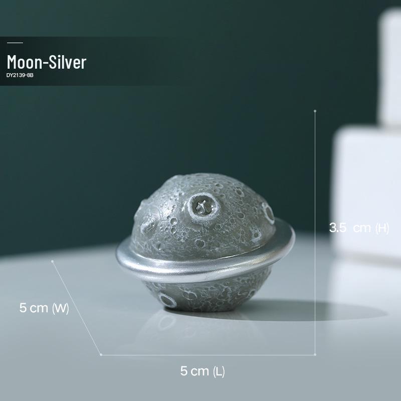 Astronaut Phone Holder, Pen Holder, and Tissue Box for Living Room Resin Ornaments.