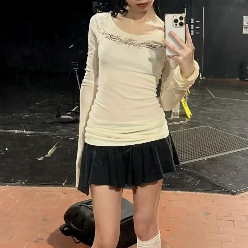 VAYLA Y2k Gothic Print T-shirt Trashy 2000s Style Long Sleeve Tops Vintage Harajuku Streetwear American Retro T-shirts