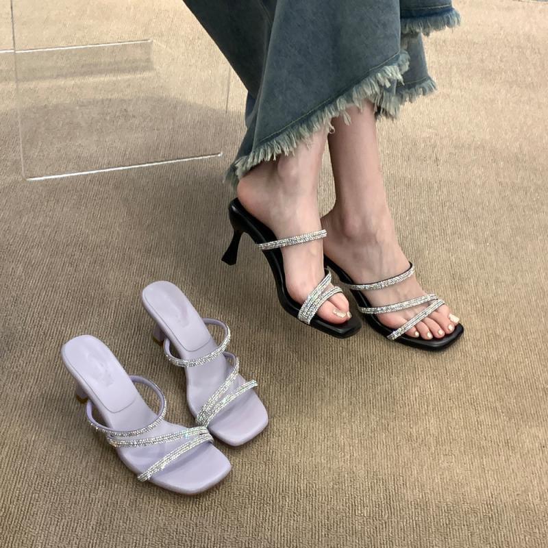 The bright star sea under the night sky with cool slippers, women wear rhinestone sandals in summer, square toe high-heeled slippers
