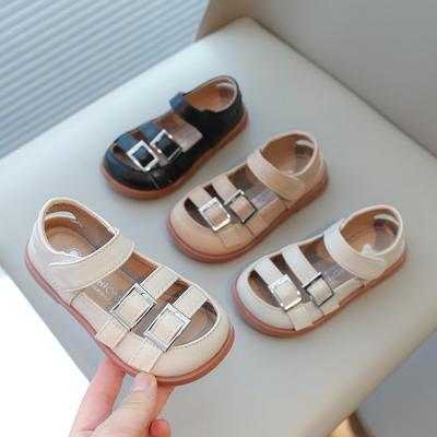 Mädchen Halb Sandalen 2024 Frühling Sommer Mode Neue Kinder Sommer Schuhe Leder mit Metall Schnallen Cut-outs Atmungsaktiv Beliebte Weich