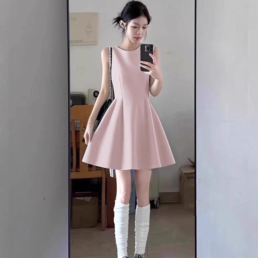 

Women s White Sleeveless Tank Dress: Elegant & Lightweight High-End Feel for Early Spring 2026. XL розовый