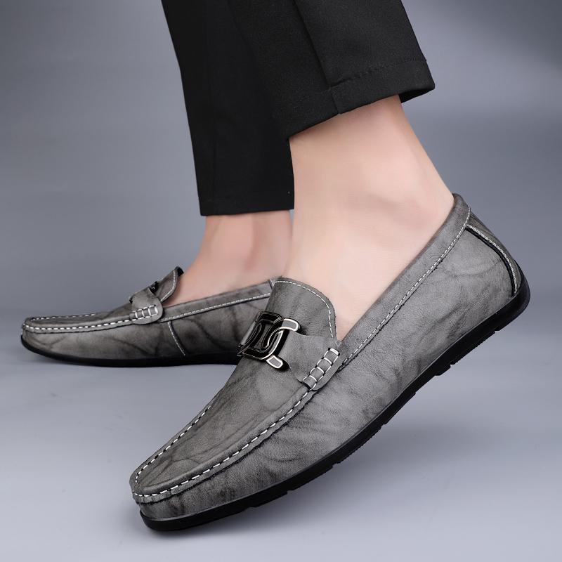 Fashion Slipon Office Flats New Male Leisure Walk Moccasins Genuine Leather Man Loafers Handmade Dress Casual Shoes for Men Boat Shoes