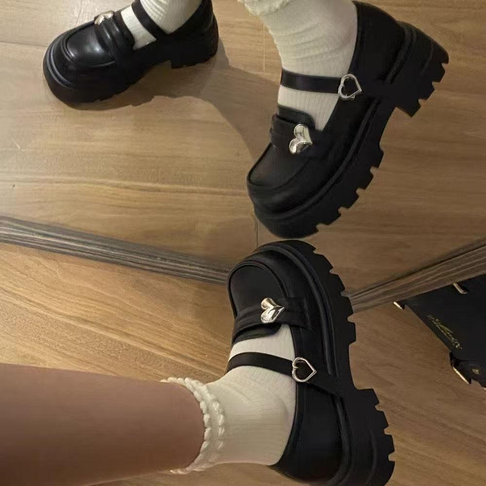 Thick sole heightening French shallow mouth single shoes women's 2025 spring and summer new retro with skirt Mary Jane small leather shoes women