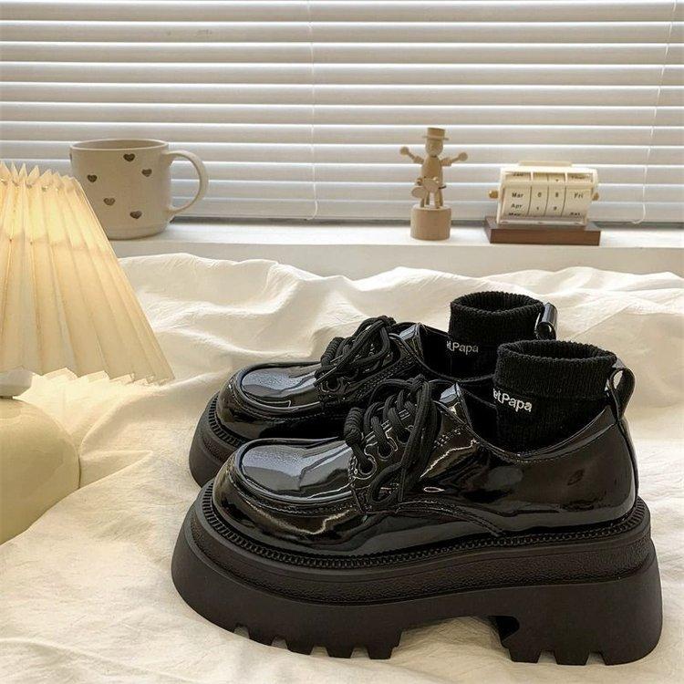Platform thick heel small leather shoes women's British style 2025 spring new big head high heel lace-up Mary Jane Love single shoes
