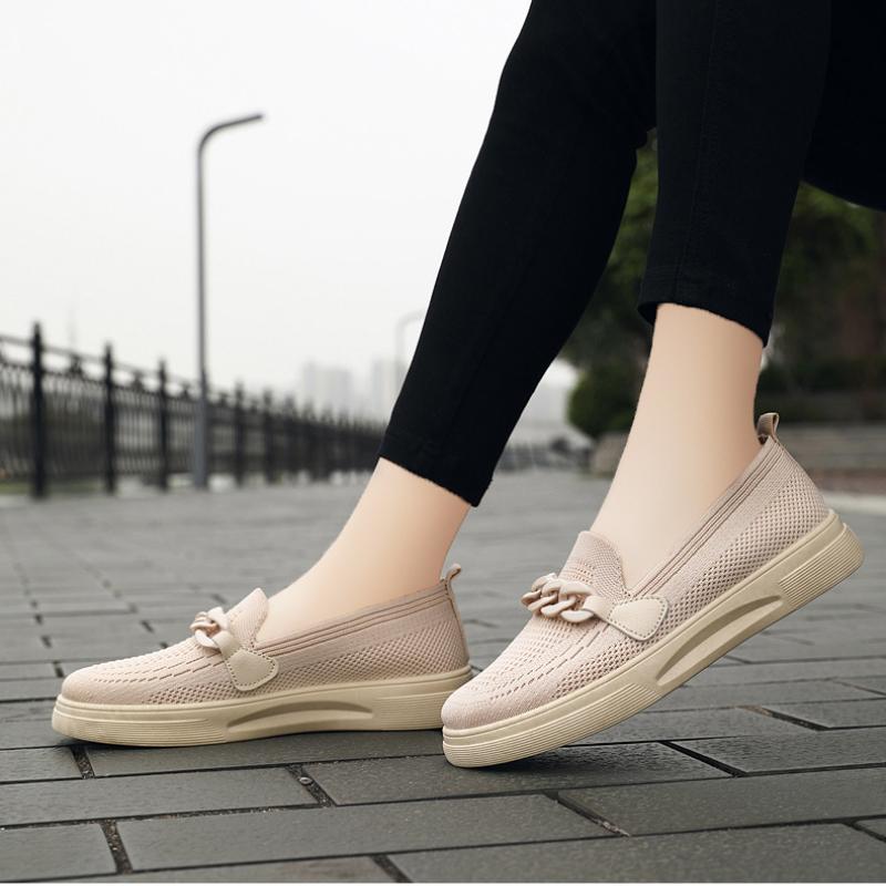 2025 New Women's Shoes Comfortable Flying Woven Mother Shoes A Slip-on Comfortable Women's Single Shoes