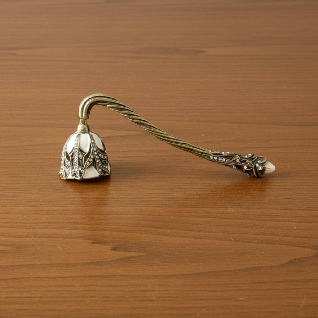 Candle Retro Design Vintage Windproof Wick Smotherer for Enthusiasts, Meditation Space,