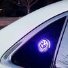 Lâmpada LED com logotipo para triângulo de ventilação de automóvel é adequada para acessórios de lâmpada de carro das séries BMW 3 5 7 F48F39G42G30G20G26F10F6F30F13G32.
