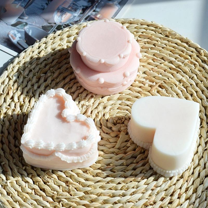 Heart-shaped Cake Molds Double-layer Cake Resin Silicone Moulds DIY-Decor