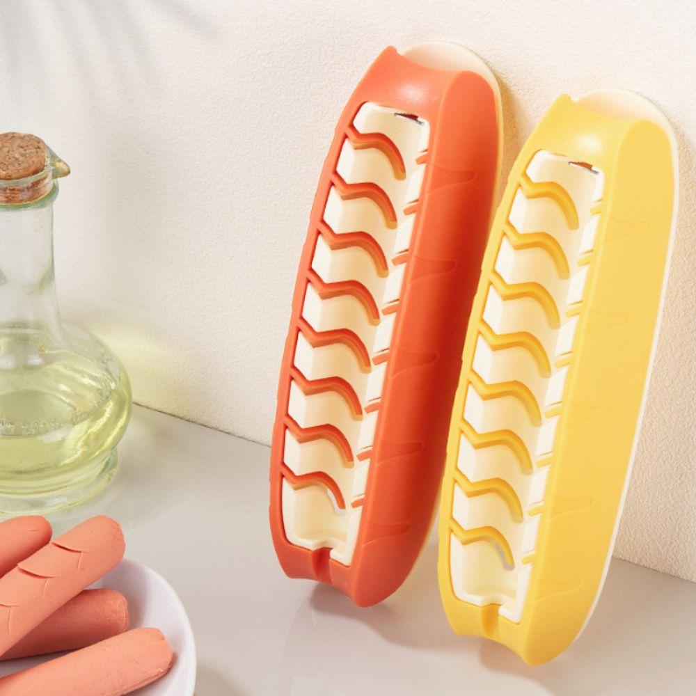 Úsporný kráječ na klobásy lisovacího typu Kráječ na banány Snadno čistitelná Forma na krájení hot dogů Grilování