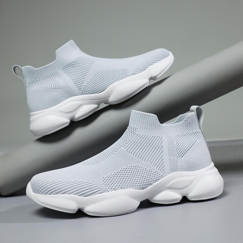2023 Men's Spring & Autumn Fly-knit Mesh Breathable Plus Size Soft Sole Casual Shoes