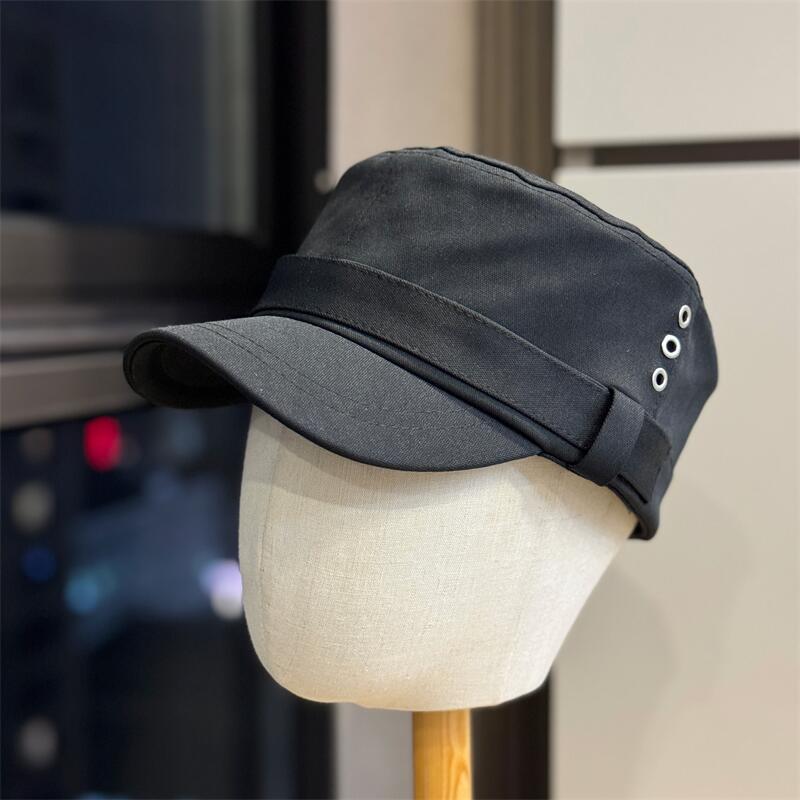 British retro black flat-top equestrian hat women's new fashion literary temperament big head circumference duck tongue beret tide