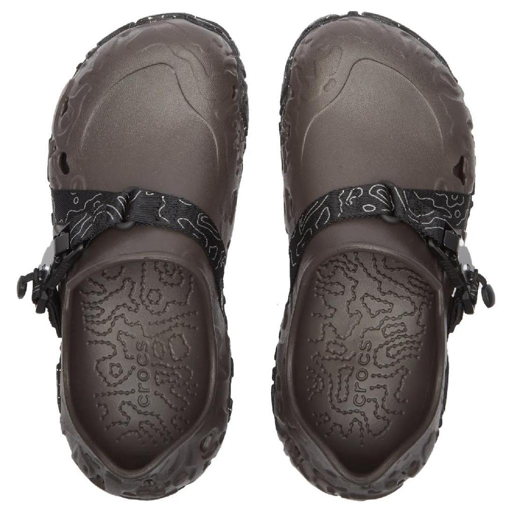 Crocs Eva Round Toe Comfortable Breathable Lightweight Versatile Daily Clogs Unisex Clogs Brown 208173-23K