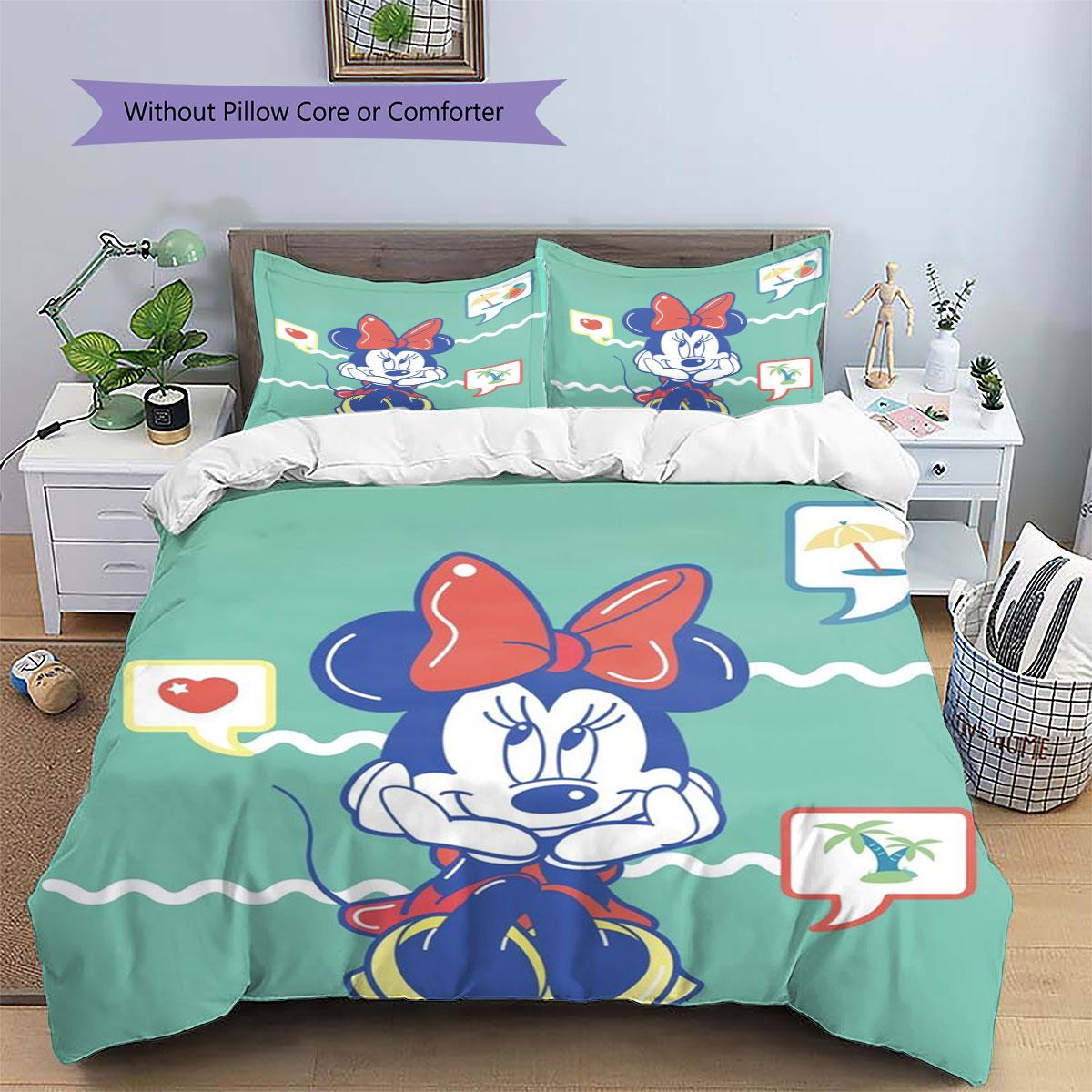 

Fun and Quirky Mickey Mouse Themed Print Bedding Set, Comfortable and Warm, The Perfect Choice To Decorate A Child s Bedroom. 135x200cm