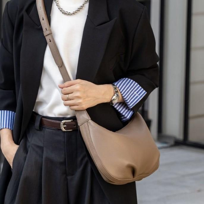 Cowhide Women Single Shoulder Crossbody Simple Multi-compartment Dumpling Bag Large Capacity Pretty Girl Aunt Mother Bag