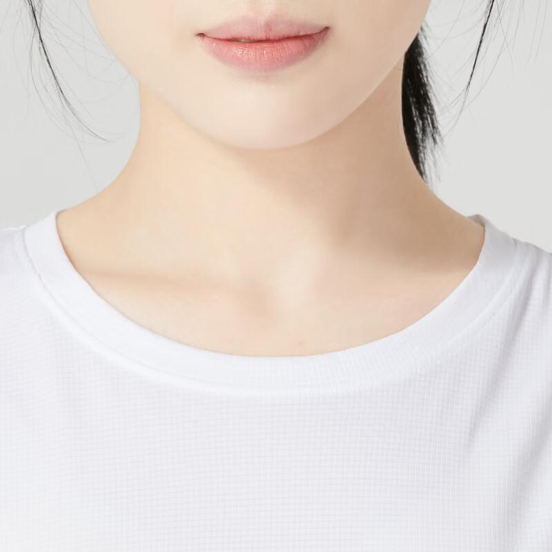 Under Armour Solid Crew Neck Short Sleeve T-Shirt Women Tops White 1373399-100