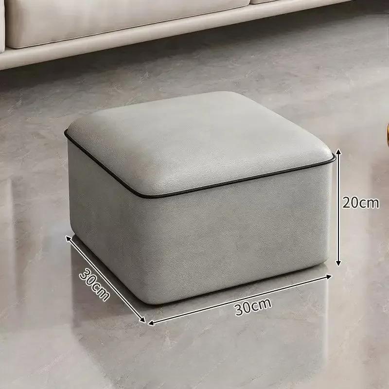 Stolička Domácí lehká luxusní nízká stolička Dveřní boty Převlékací stolička Čtvercová stolička Obývací pokoj Pohovka Boční lavice Kožené taburetky Pouf