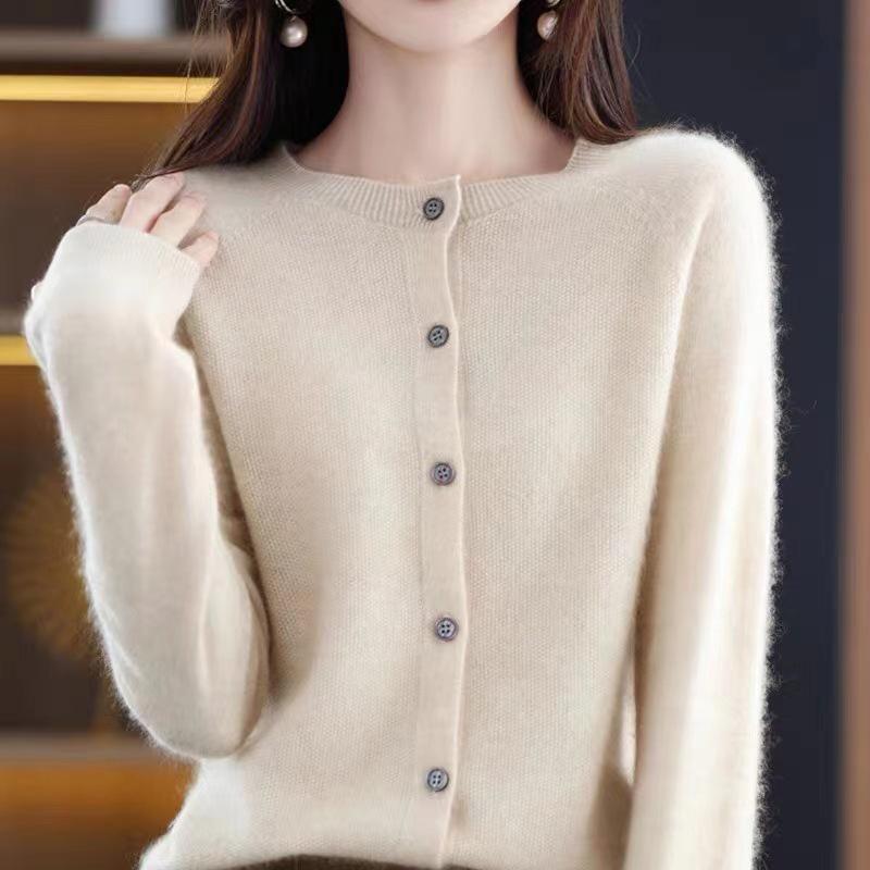 Women's 100% Wool Solid Color Cardigan Sweater - Autumn Collection