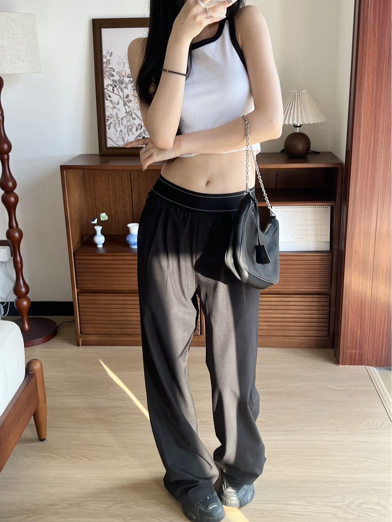 

Женские летние йога-штаны ALO с высокой талией и широкими штанинами - Эластичные, свободные, универсальная одежда для фитнеса Large чёрный